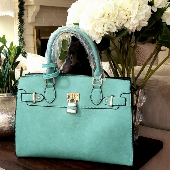 Padlock Togo Vegan Leather Satchel Set - Picture 4 of 16